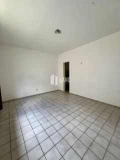 Casa solta de 360m² no Bairro Campestre