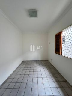 Casa solta de 360m² no Bairro Campestre