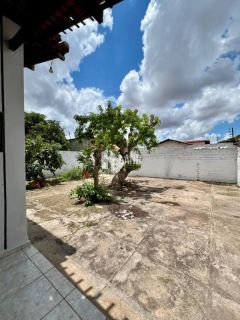 Casa solta de 360m² no Bairro Campestre