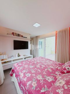 Casa duplex, com 4 suítes, à venda no Gurupi