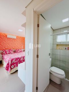 Casa duplex, com 4 suítes, à venda no Gurupi
