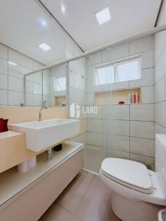 Casa duplex, com 4 suítes, à venda no Gurupi
