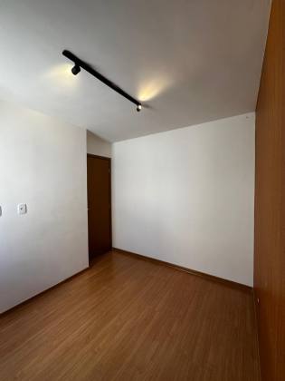 Apartamento com 2 quartos e elevador na zona norte
