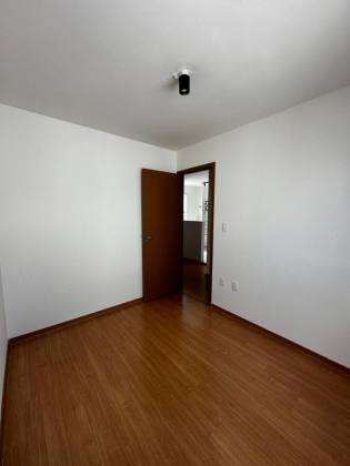 Apartamento com 2 quartos e elevador na zona norte