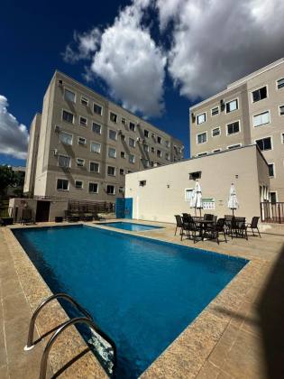 Apartamento com 2 quartos e elevador na zona norte