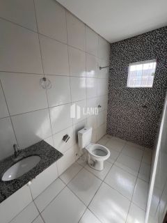 Vende-se casa com 2 quartos 1 suíte no Vale do Gavião
