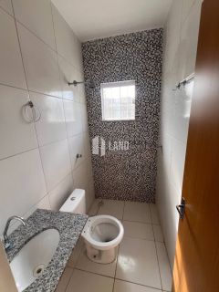 Vende-se casa com 2 quartos 1 suíte no Vale do Gavião