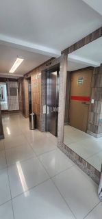 Apartamento vizinho ao círculo Militar! 91 M² 2 suítes, lavabo e dependência completa!