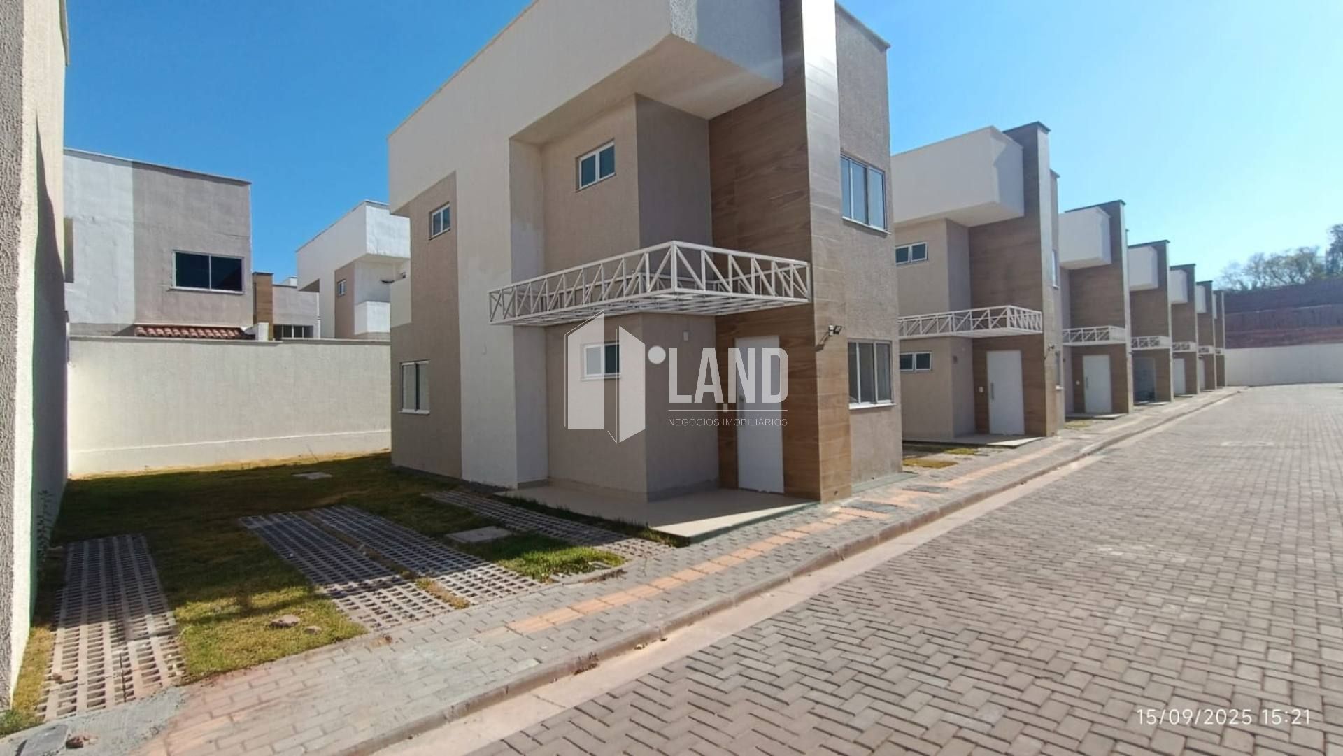 Casa Duplex de 77m² à venda no Morros