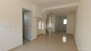 Casa Duplex de 77m² à venda no Morros