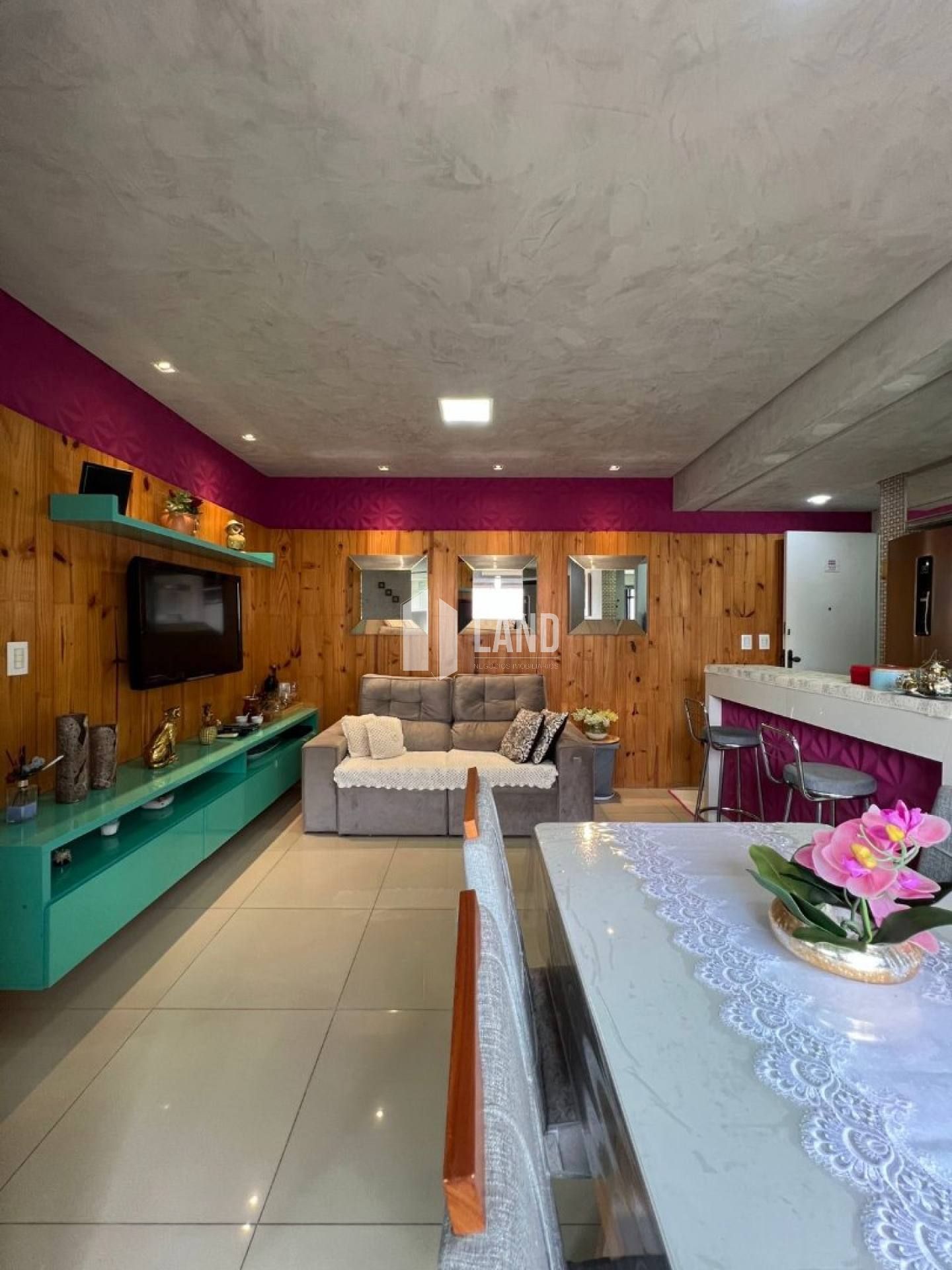 Apartamento mobiliado à Venda próximo a av. principal do Dirceu