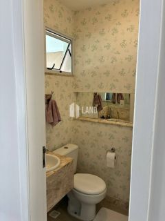 Vendo Casa Duplex Cond. Bosque das Palmeiras - Eusébio. Mobiliada com 3 Suítes pronto pra morar.