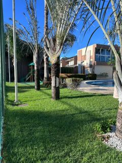 Vendo Casa Duplex Cond. Bosque das Palmeiras - Eusébio. Mobiliada com 3 Suítes pronto pra morar.