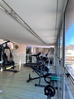 Vendo Casa Duplex Cond. Bosque das Palmeiras - Eusébio. Mobiliada com 3 Suítes pronto pra morar.