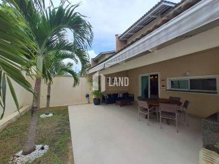 Vendo Casa Duplex Cond. Bosque das Palmeiras - Eusébio. Mobiliada com 3 Suítes pronto pra morar.