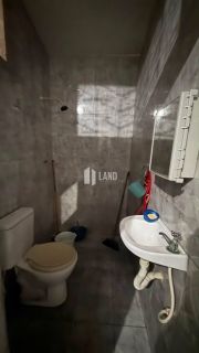 Casa vizinha a Igreja de Fátima com 3 quartos (1 suíte), 3 vagas de garagem, 1 banheiro social, 2 salas, dependência com banheiro, amplo quintal, a venda, 296 m², por R$ 1.200.000 - a poucos metros da Av. Treze de Maio - Bairro de Fátima - Fortaleza/CE