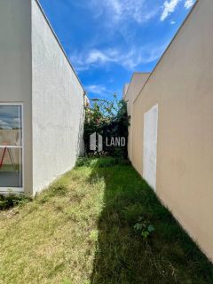 CASA TÉRREA DE 3 QUARTOS À VENDA NA REGIÃO DO ZOOBOTÂNICO