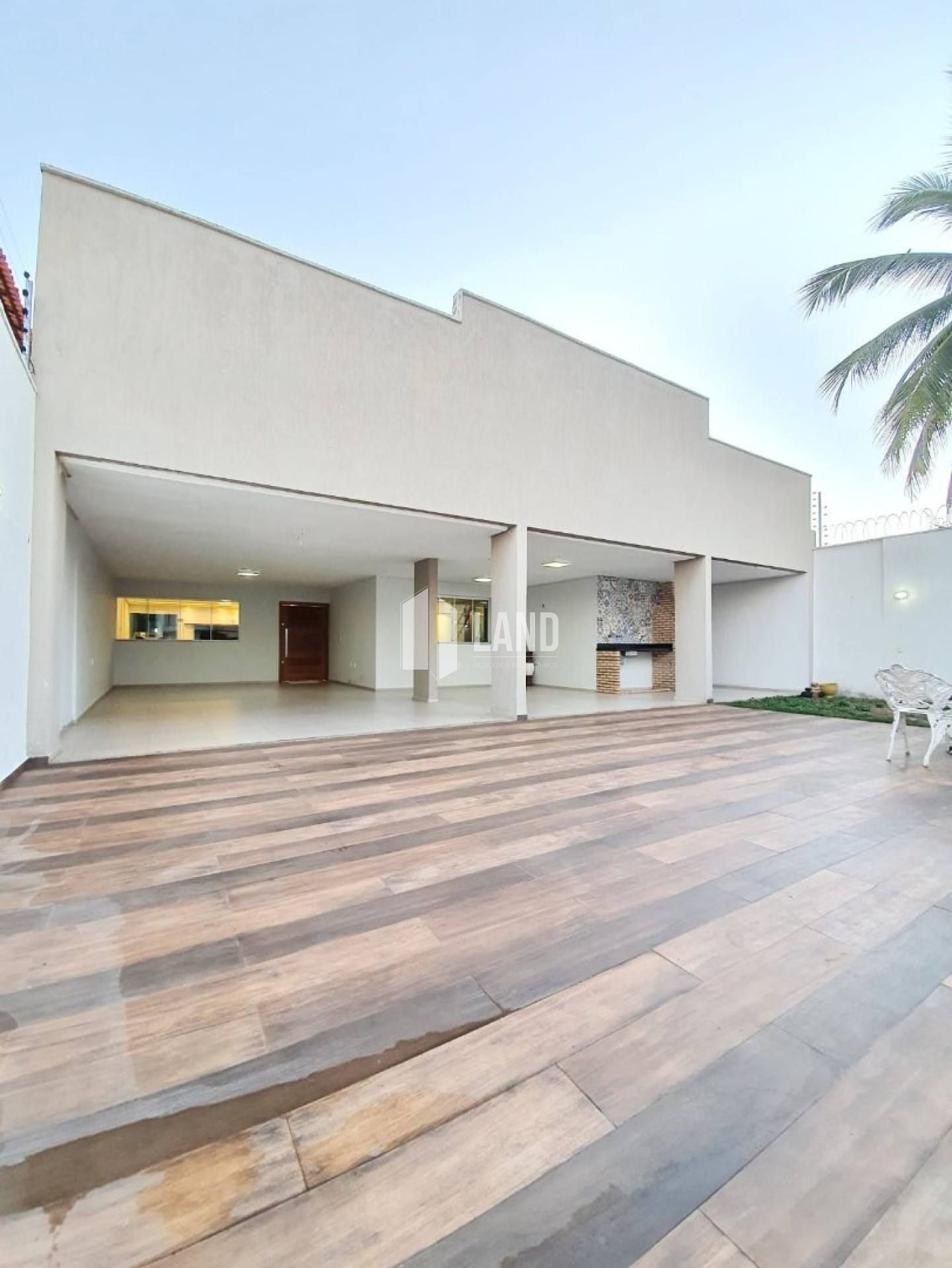 Casa Para Vender com 3 quartos no bairro Recanto Das Palmeiras | Teresina-Pi