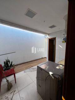 Casa Para Vender com 3 quartos no bairro Recanto Das Palmeiras | Teresina-Pi