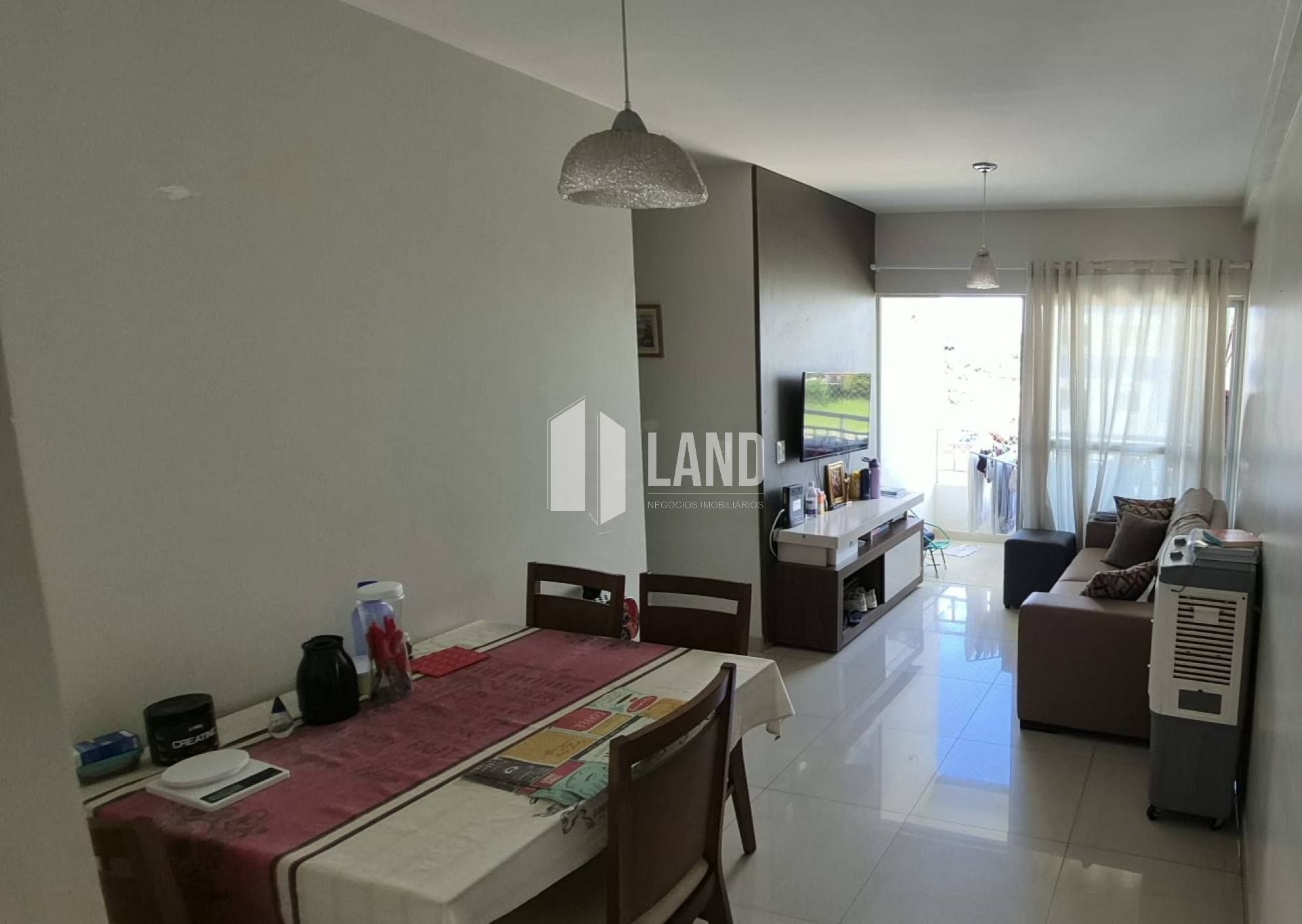Apartamento com 3 dormitórios, no coração do bairro Cristo Rei.