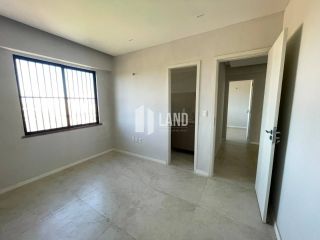 COBERTURA LINEAR COM HIDROMASSAGEM - 4 suítes, no Papicu - Fortaleza