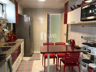 Apartamento com 3 suítes, 3 vagas de garagem, dependência com banheiro, lazer com piscina, academia, salão de festas, campinho de futebol, 137m2, R$ 990.000 - Bairro: Luciano Cavalcante - Fortaleza/CE.