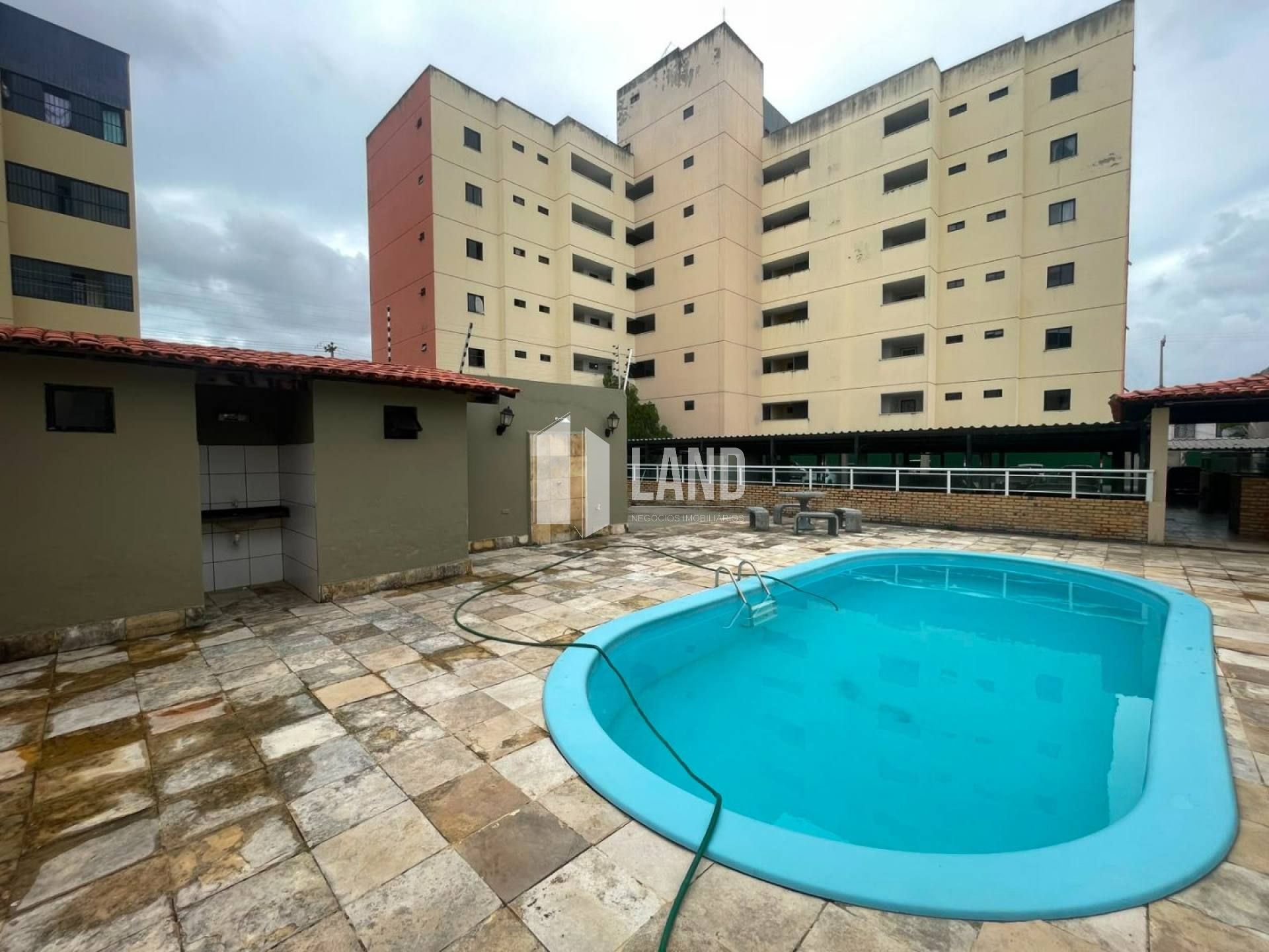 Apartamento com 3 quartos à venda | Presidente Kennedy - R$400.000,00