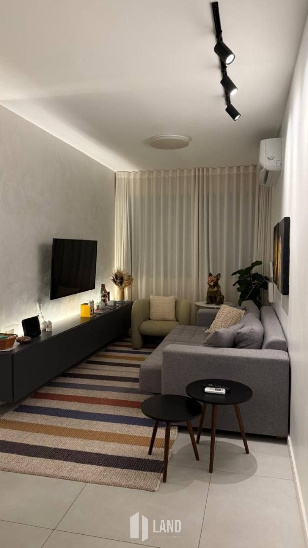 Apartamento Para Alugar com 3 quartos 2 suítes no bairro Campestre em Teresina