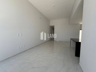 LINDA CASA EM RUA PRIVATIVA NO EDSON QUEIROZ, COM 3 SUÍTES E 2 VAGAS DE GARAGEM.