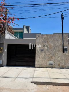 LINDA CASA EM RUA PRIVATIVA NO EDSON QUEIROZ, COM 3 SUÍTES E 2 VAGAS DE GARAGEM.