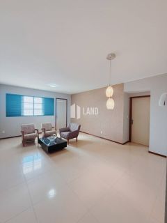 Apartamento de 109m², com 3 quartos (1 suíte), no bairro Centro em Teresina.