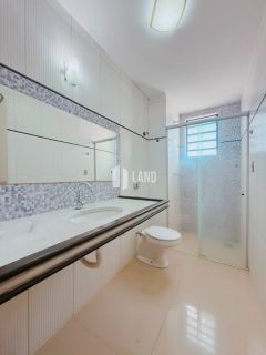 Apartamento de 109m², com 3 quartos (1 suíte), no bairro Centro em Teresina.