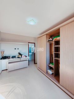 Apartamento de 109m², com 3 quartos (1 suíte), no bairro Centro em Teresina.