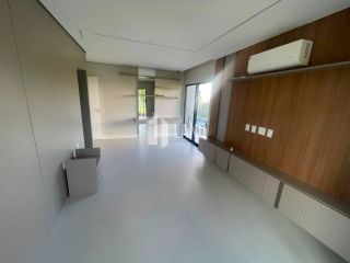 CASA DE ALTO PADRÃO NA CIDADE ALPHA - 350m² - R$ 3.000.000,00