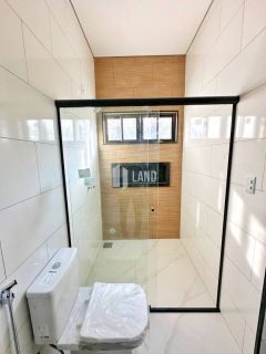 Casa com 3 quartos, sendo 1 suíte reversível e 1 suíte master no bairro Parque Piauí Timon