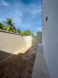 Casa pronta para orar com 3 quartos 3 suítes 2 vagas no bairro Coite em Eusébio