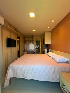 CASA DE ESQUINA ALTO PADRÃO COM 4 SUÍTES - CONDOMÍNIO MARBELLA