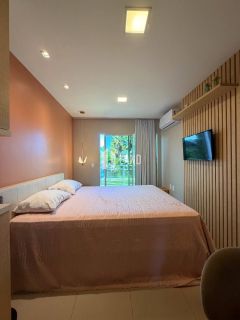 CASA DE ESQUINA ALTO PADRÃO COM 4 SUÍTES - CONDOMÍNIO MARBELLA