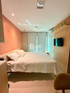 CASA DE ESQUINA ALTO PADRÃO COM 4 SUÍTES - CONDOMÍNIO MARBELLA