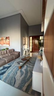 CASA A VENDA NO COND. QUINTAS DO LAGO - R$ 1.900.000,00