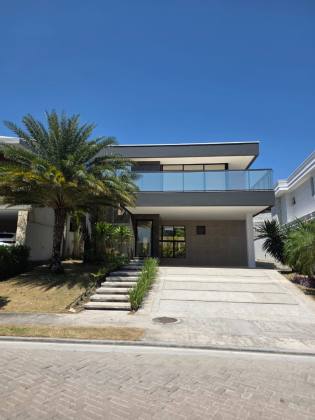 Casa Para Vender no AZUR com 4 Suítes + Escritório (ou Suíte no Térreo)