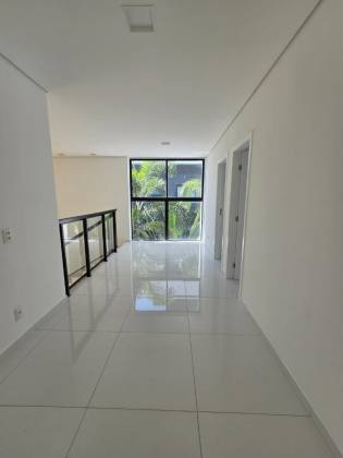 Casa Para Vender no AZUR com 4 Suítes + Escritório (ou Suíte no Térreo)