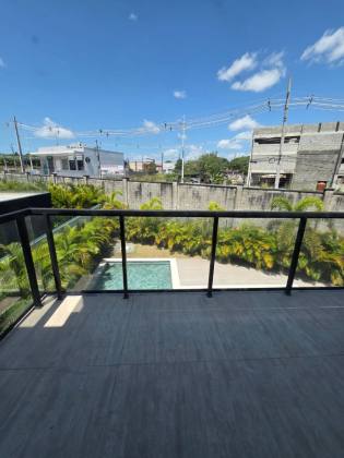 Casa Para Vender no AZUR com 4 Suítes + Escritório (ou Suíte no Térreo)