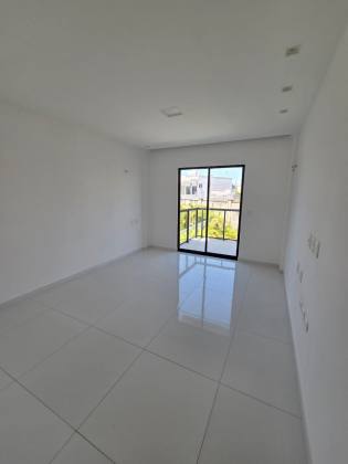 Casa Para Vender no AZUR com 4 Suítes + Escritório (ou Suíte no Térreo)