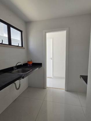 Casa Para Vender no AZUR com 4 Suítes + Escritório (ou Suíte no Térreo)