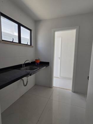Casa Para Vender no AZUR com 4 Suítes + Escritório (ou Suíte no Térreo)