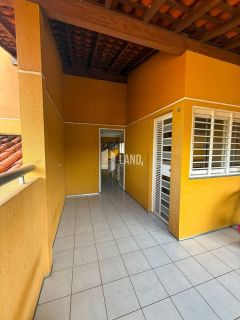 *CASA DUPLEX À VENDA | SANTA ISABEL | 272 m² DE ÁREA CONSTRUÍDA | R$ 750.000,00*