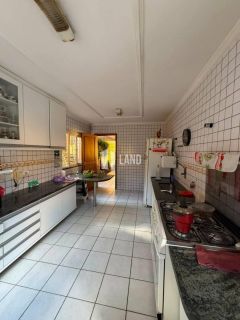 *CASA DUPLEX À VENDA | SANTA ISABEL | 272 m² DE ÁREA CONSTRUÍDA | R$ 750.000,00*