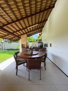 CASA DUPLEX COM 4 SUÍTES EM CONDOMÍNIO – RESIDENCIAL VICTOR I