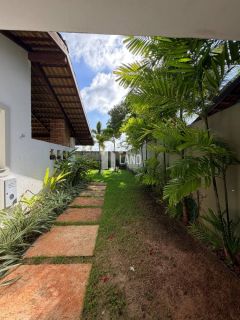 CASA DUPLEX COM 4 SUÍTES EM CONDOMÍNIO – RESIDENCIAL VICTOR I